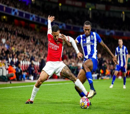 官方：巴黎FC签下波尔图中卫奥塔维奥，转会费总价2000万欧