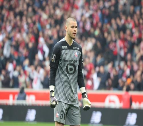 记者：巴黎与切瓦利耶达原则性协议，转会取决于多纳鲁马是否续约