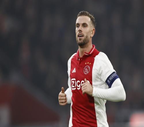 天空：马赛有意亨德森，球员合同中有条款今夏可自由转会