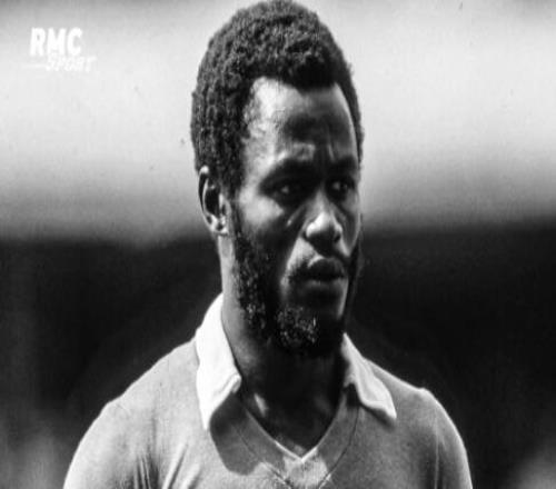 喀麦隆足球名宿埃马努埃尔昆德去世，曾带队杀进世界杯八强