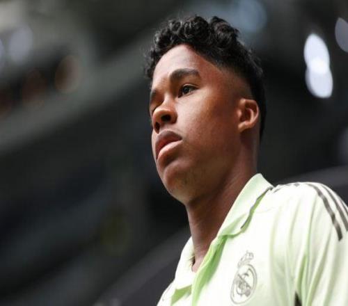 队报：马赛冬窗会向恩德里克提出报价，球员本人也愿加盟