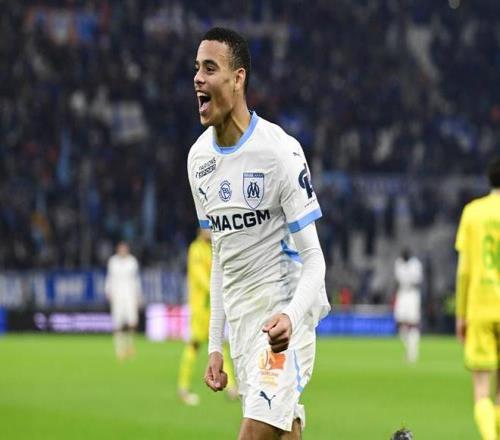 48场30球他是曼联最大“意难平”：豪门争相购买，好在有50%分成