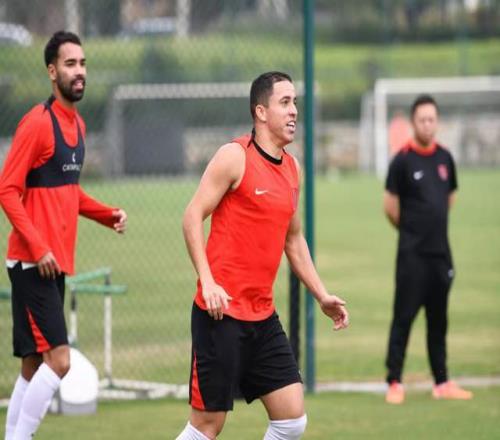 归化解禁，韦世豪提前复出成都争冠决定2人续约前景只放1场亚冠