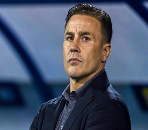 卡纳瓦罗为何直接退出国足选帅主要有两点原因，他很有自知之明