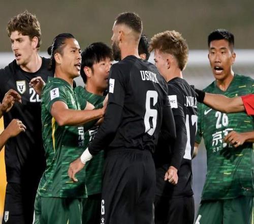 奇葩言论媒体人：亚冠二级实属鸡肋，中超球队参赛得不偿失！