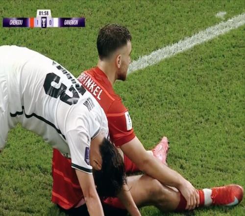 一锤定音！史诗级胜利，成都蓉城为中超扬威，国足却输得一塌糊涂