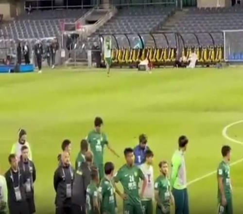 争议！媒体人：杨立瑜是“在恒大浸染多年”，养成的坏毛病！