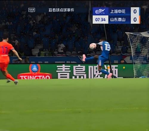 这不是开国际玩笑吗！裁判看不清就找国际足联，中超点球闹剧升级