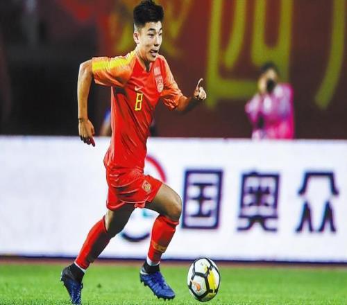难以置信：中超24岁新星踢业余联赛，曾是国足希望，如今天赋不再