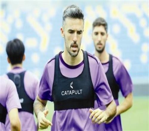 基莱斯入围中超8月最佳候选者