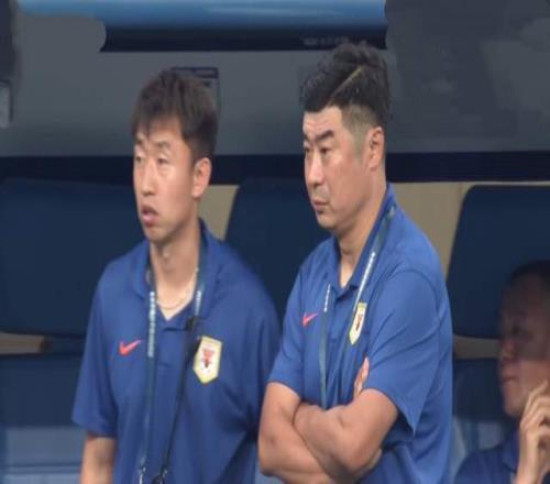 CCTV16直播，泰山4场0球全败申花瓦科保金靴位置谢文能限制吴曦