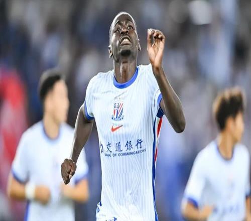 上海申花近5轮仅赢1场，突然就陷入低迷，主要有两个方面的原因