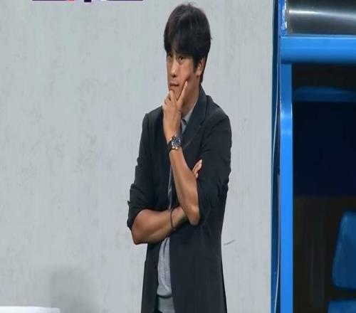 10！队长连场破门替申花复仇掀翻韩国劲旅中超4强迎亚冠首胜