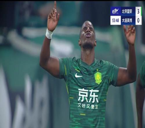 42！北京国安险胜大连英博，2分钟丢2球，大连队输在了外援身上