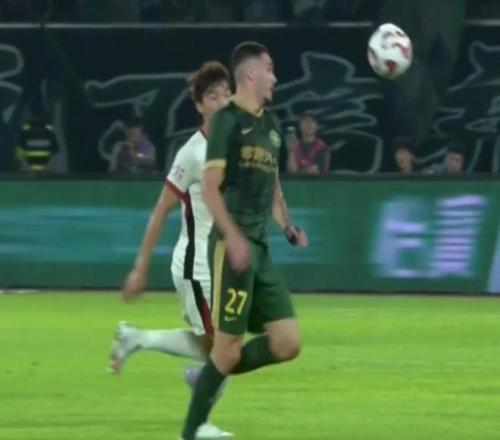 争冠+保级判官，浙江外援亚戈接连补时绝平成都、亚泰