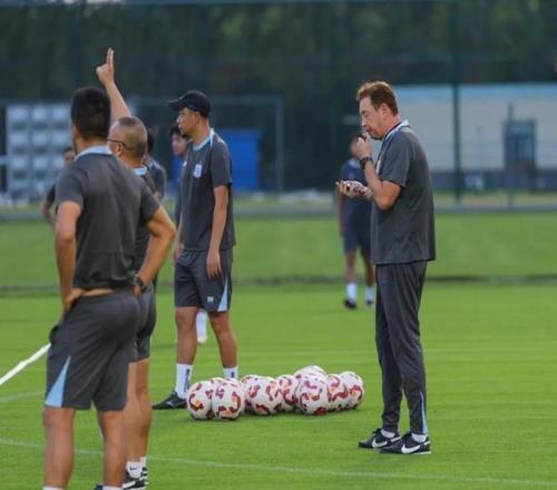 上海申花：痛定思痛后，需要寻求一些改变