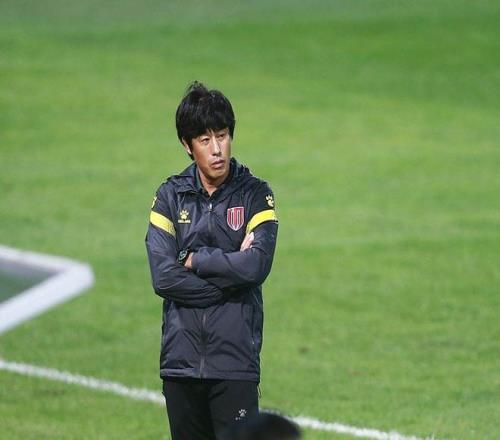 为什么国内球员到成年队后就不提升了其实原因是比赛太少了