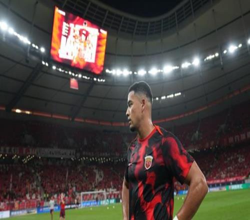 中超争冠冲刺，蓉城被绝平让出领头羊位置，海港队死里逃生后又要冲冠军了