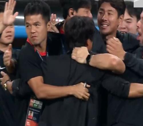 真男人！徐正源无视离职风波，率队大胜海港，用冠军当道别礼物