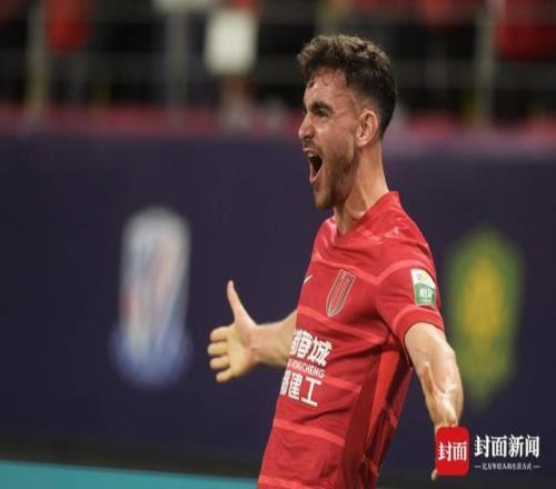 中超“双红会”成都蓉城41大胜上海海港跃居积分榜首