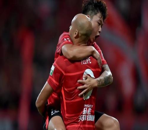 一场4：1大胜之后名嘴黄健翔点出蓉城最大短板争冠前景不乐观