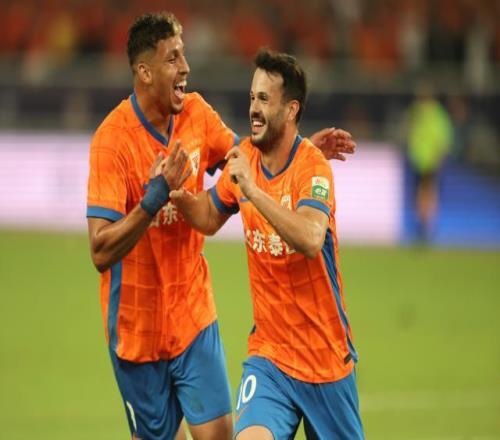 【中超】卡扎伊什维利大四喜泰山6比0大胜国安