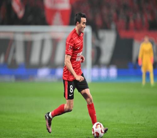 中超争冠队被拆家曝玉昆正接触蓉城主帅+队长！能否成行9月确定