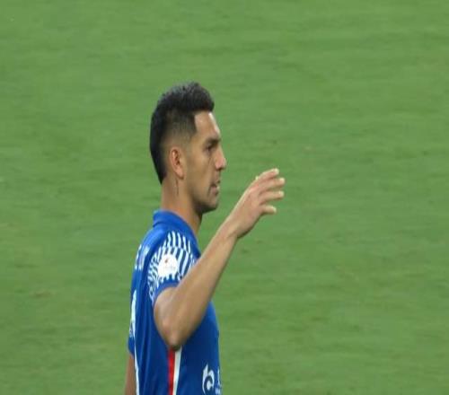 CCTV5直播，申花核心外援复出，搭档吴曦镇守中场邵佳一全力阻击