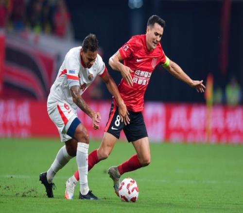 海港赢麻了！中超形势：争冠2对手本轮翻车申花丢榜首+蓉城跌第4