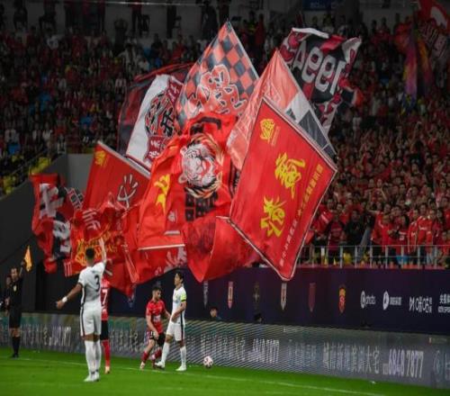 力压申花、国安，成都蓉城登顶中超！