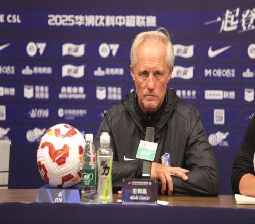 中超二十二轮：云南玉昆今晚主场迎战成都蓉城