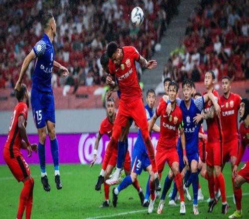 海港2比1客胜申花，无愧真正的上海滩冠军德比，大赢家是中超争冠更有悬念！