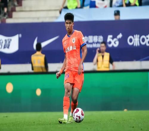 山东泰山战长春，泽卡解禁复出，亚泰损失两大将，两将能否战旧主