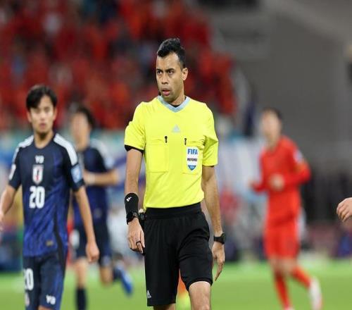 北青：新加坡籍国际级裁判塔基很可能将执法上海德比