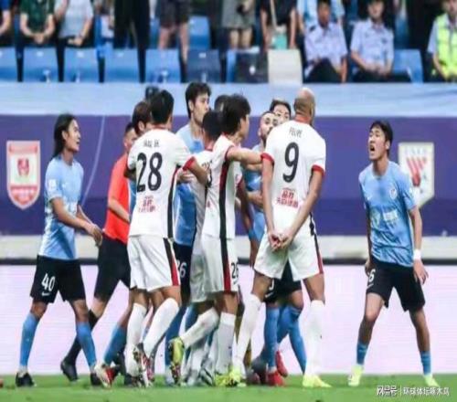 双杀对手！成都蓉城客场20完胜大连英博，剑指联赛榜首