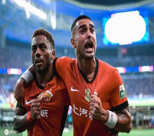 中超最佳阵容：海牛锋霸独造3球恩戈姆传射助梅州12轮首胜