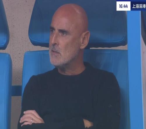 随着申花21逆转9人西海岸，蓉城31，海港43，中超冠军基本出炉