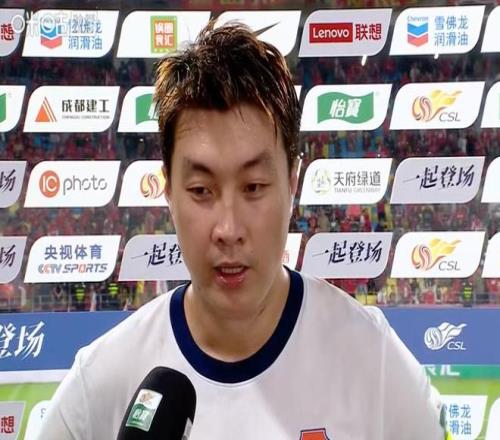 廖均健：成都是争冠的强队，我们和他们实力有差距但没有放弃