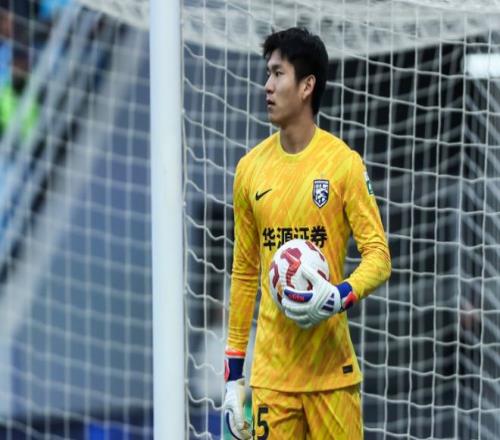 三镇残阵从大连博到1分，下轮与新鹏城保级战取胜即提前上岸