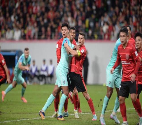 蓉城轮换8人吞下亚冠首败！媒体人集体力挺：没人会记住中超亚军