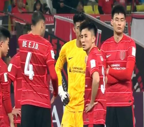 0比2！成都蓉城亚冠溃败，创2大耻辱纪录，徐正源神奇不再