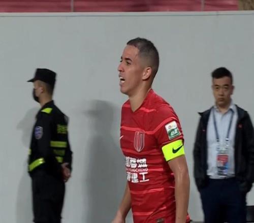 中超官方：成都蓉城外援罗慕洛当选第27轮最佳球员