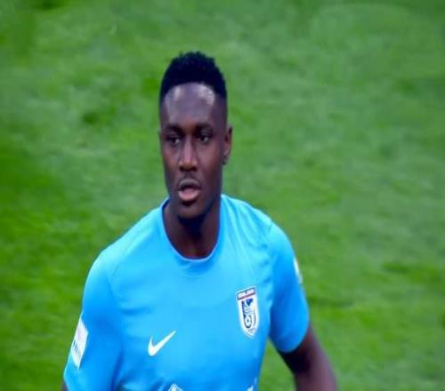 CCTV5直播，大连3外援缺阵，朱鹏宇单箭头+毛伟杰出战申花拒爆冷