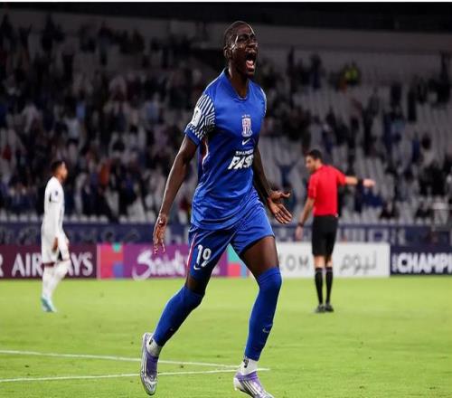 一场2：0让申花收获重大利好，雪中送炭神将复出，中超争冠还有门