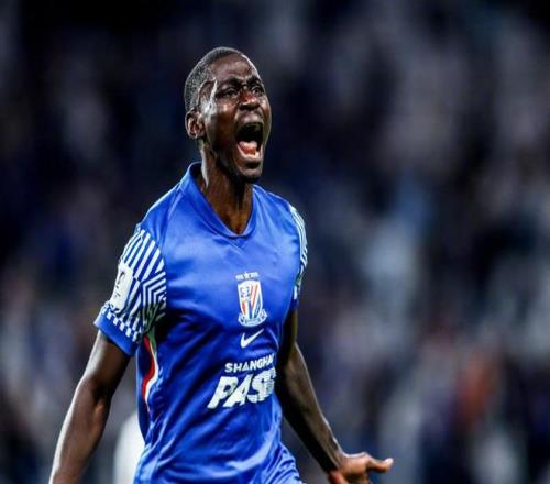 申花一夜圈粉无数！薛庆浩也配拿MVP路易斯：我还没达到最佳状态