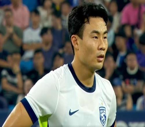 三镇外援朴志洙首发出战新鹏城，迎个人中超百场里程碑