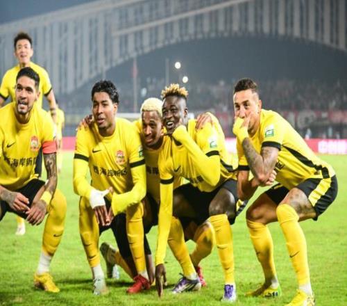 【中超】戴维森费利佩均梅开二度西海岸2比2蓉城