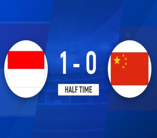 记者：下半场徐皓阳的位置必须调整，但替补席除杨明洋外无人可用