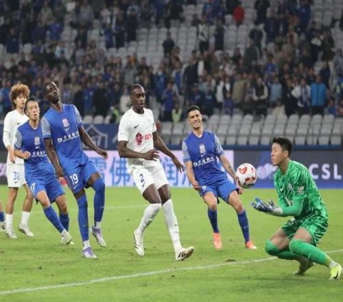 中超第28轮，上海申花22大连英博