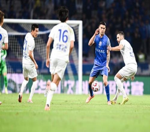 【中超】吴曦破门+造点路易斯点射申花2比2英博